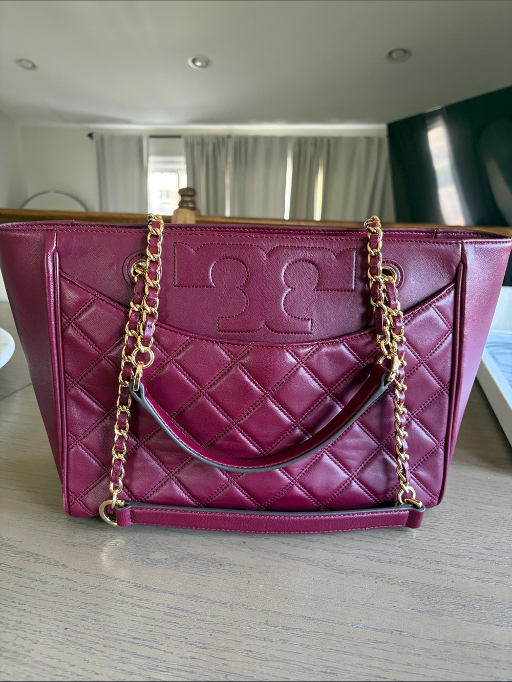 Tory Burch SAVANNAH TOTE bag - burgundy Quilted Leather